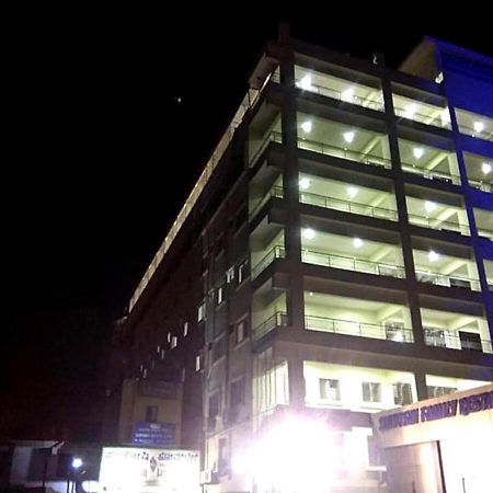 Hotel Santoshi Hometel Raichur Extérieur photo