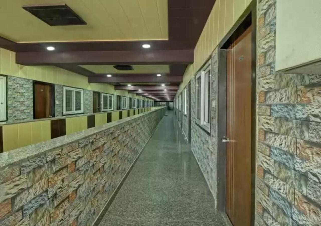 Hotel Santoshi Hometel Raichur Extérieur photo