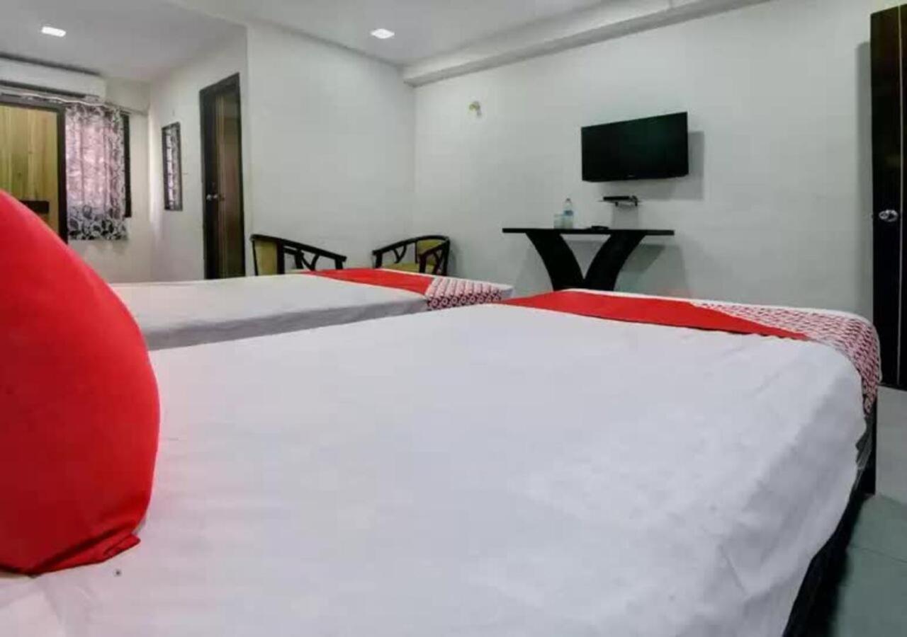Hotel Santoshi Hometel Raichur Extérieur photo