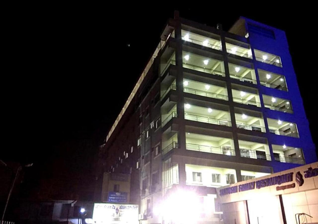 Hotel Santoshi Hometel Raichur Extérieur photo